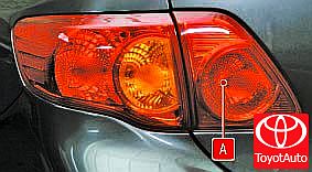 Левый задний фонарь автомобилей выпуска 2007 г.